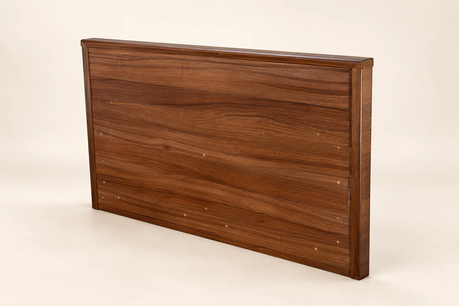 Betthaupt Lamperie Holz 51