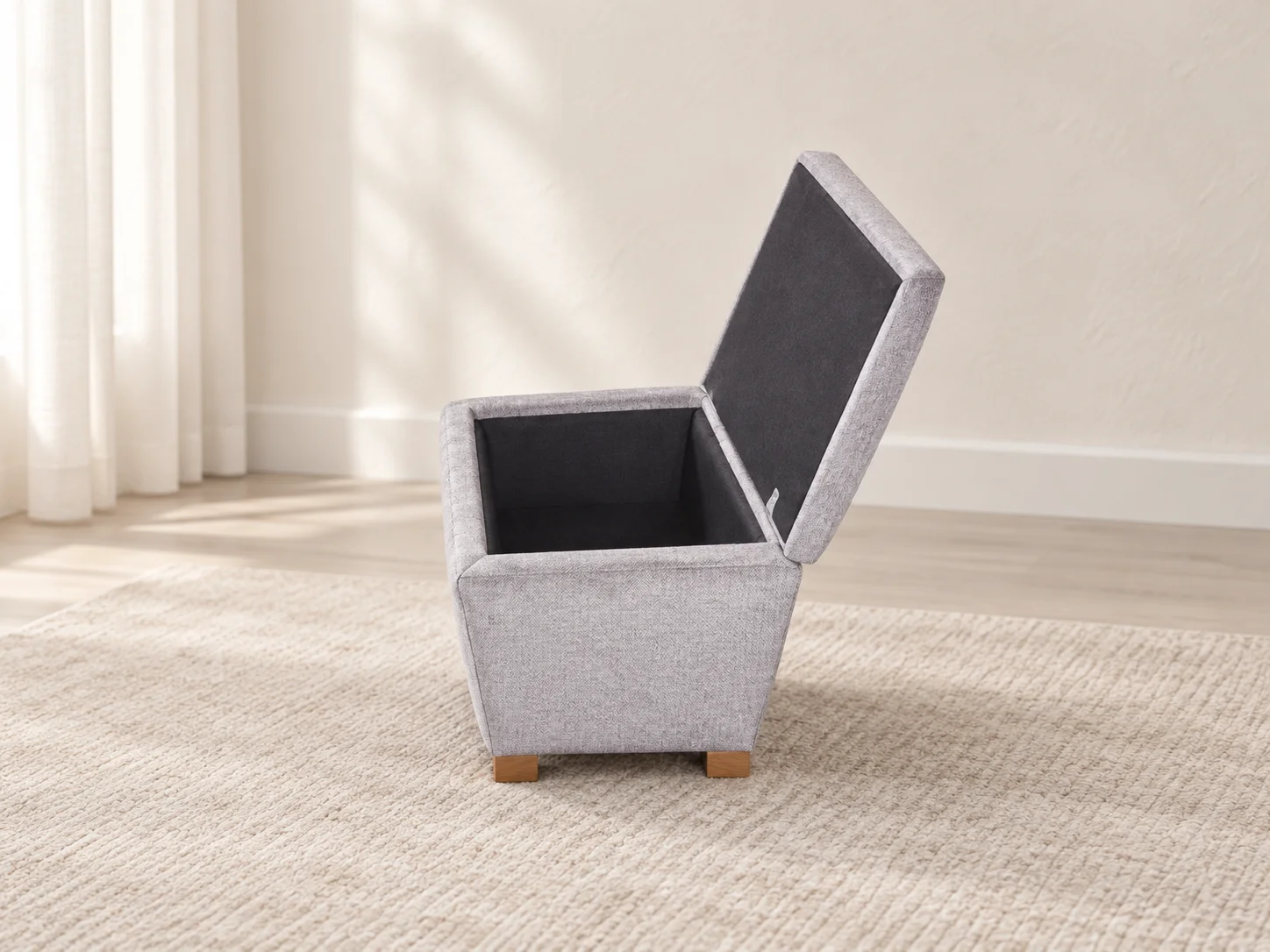 Hocker Designers Guild 23